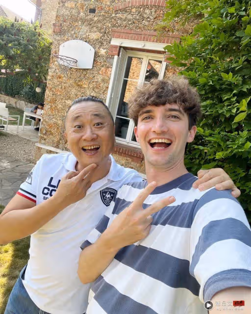 法國網紅家鄉巧遇邰智源！驚訝對方有「超狂能力」：非常驚艷