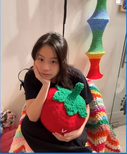劉鑾雄小女兒正臉照曝光,5歲坐擁80億身價,大劉最寵愛的千金
