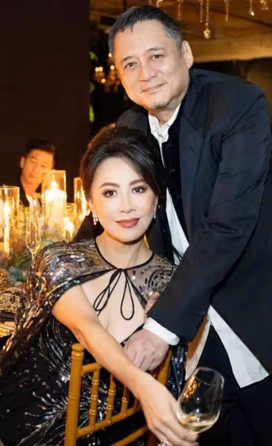 劉嘉玲夫妻返港!第一時間約見友人,曬照張叔平比梁朝偉顯年輕