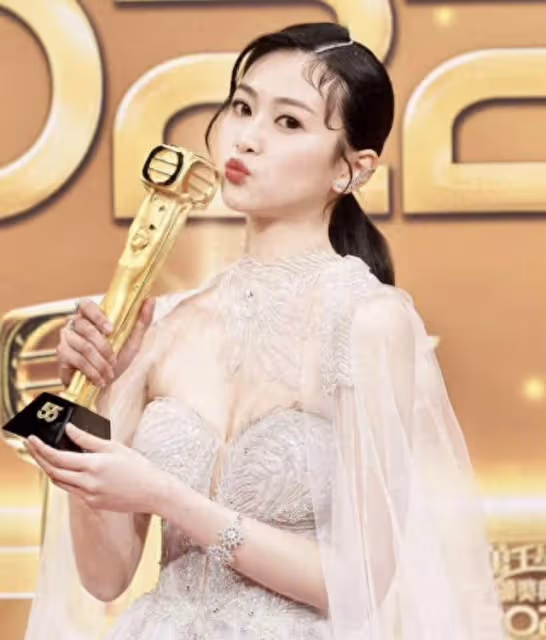 婚期不變!TVB視帝被急召入組加盟新劇,本人感突然稱不影響婚禮
