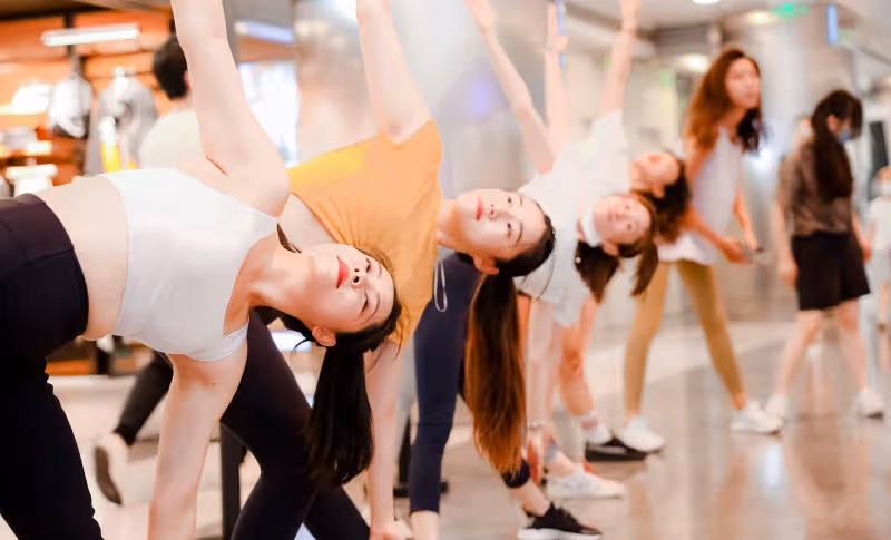 經典商業模式分析第二部分:lululemon(露露檸檬)的成功之路