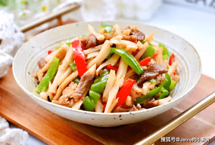 秋季肝火旺,建議:少吃油炸,多吃這5道「清爽菜」,好吃不上火