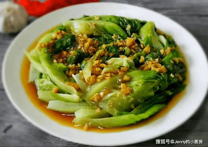 秋季肝火旺,建議:少吃油炸,多吃這5道「清爽菜」,好吃不上火