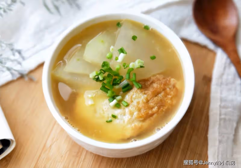 秋季養肺如養命,建議常吃5道菜,滋陰潤肺強免疫,健康過秋冬