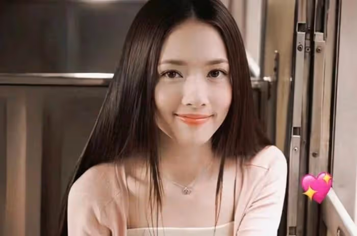 郭碧婷向佐合體走紅毯,郭碧婷模樣大變認不出,老了很多
