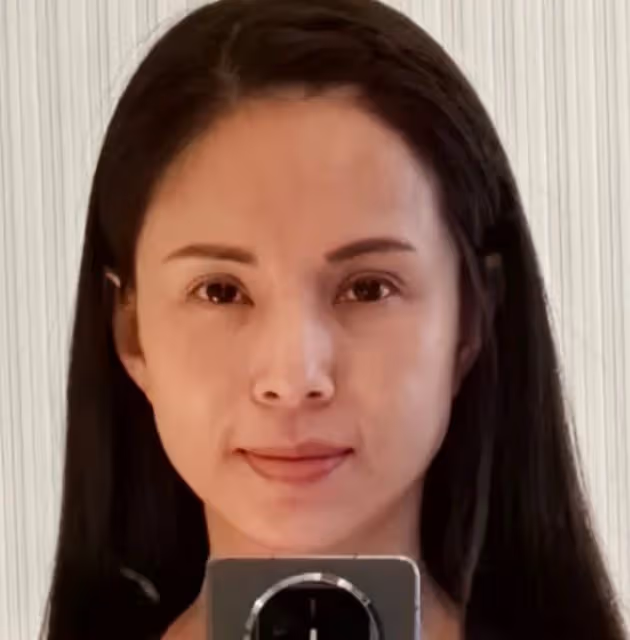 57歲李若彤罕曬素顏健身照,雙頰略鬆弛皺紋不明顯,狀態超年輕