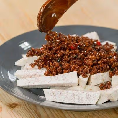 只有最美味的肉末蒸芋頭，才能點亮你的餐桌！