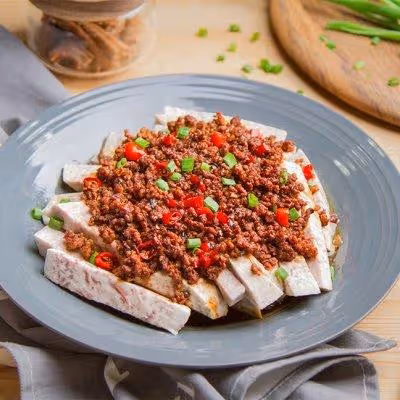 只有最美味的肉末蒸芋頭，才能點亮你的餐桌！