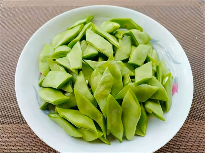 東北油豆角的美味做法，營養好吃又下飯，掌握好方法全家都喜歡