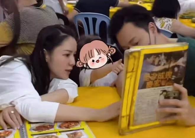 張馨月帶女兒探班老公,林峯吻老婆抱愛女,小Luna無碼正臉像爸爸