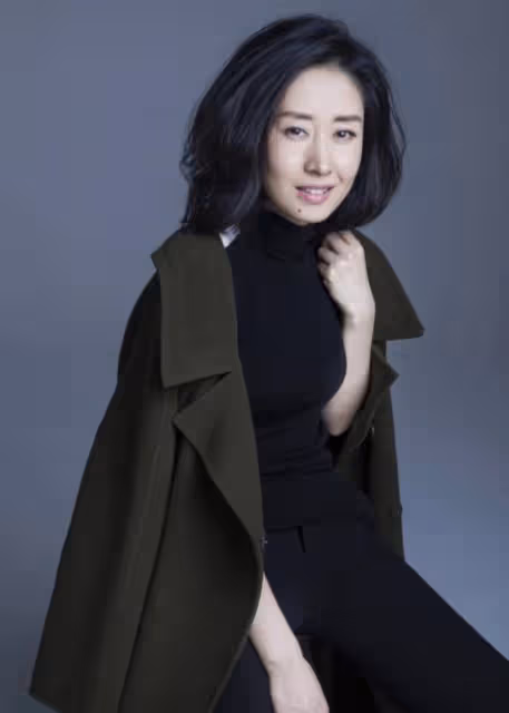 從紅得發紫,到千夫所指,又一位國產女演員跌落神壇,經歷了什麼