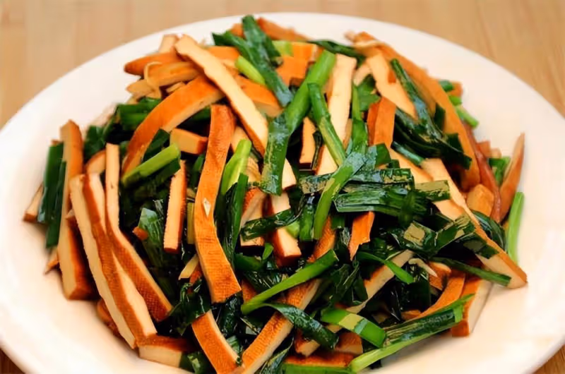 香乾怎麼炒好吃?教你幾個小技巧,這樣搭配炒香乾,嫩滑又入味