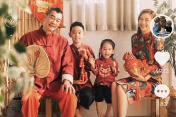 應采兒春節曬全家福,和陳小春同框被指像父女,弟弟越來越像女孩
