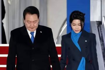韓國總統夫人又被噴？走紅毯搶老公風頭，拍照風格模仿女明星
