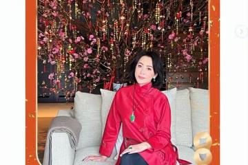 劉嘉玲梁朝偉大年初四合體拜年，梁朝偉有了些許白髮和皺紋