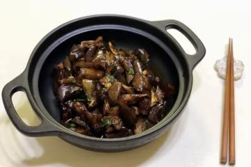 少油版鹹魚茄子煲