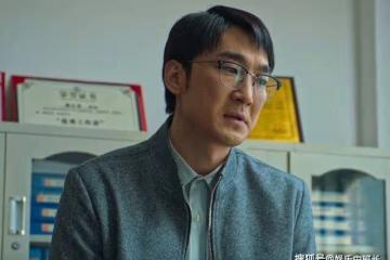 《狂飆》王秘書身份曝光，徐忠見了都要點頭哈腰