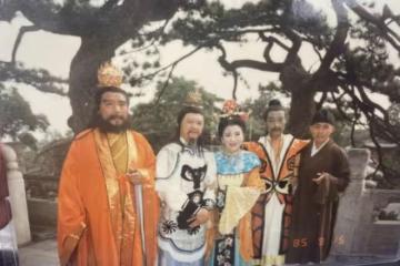 杭州「功夫爺爺」火了，30個娃跟著他跑！曾出演86版《西遊記》