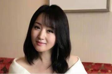 毛寧藏了多年妻子,居然是熟悉的她,怪不得不選楊鈺瑩