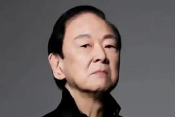 讓謝賢爬去台灣見他，用48瓶XO為古龍陪葬，半黑半白的王羽是誰？