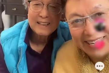 王為念回老家陪90歲父親過年,至今難忘母親去世,聲音哽咽太悲痛