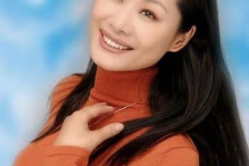離婚24年後，回頭再看於文華和李凡二人境遇，夫妻差距太明顯
