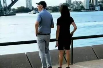 67歲比爾蓋茨戀上小7歲富婆,女方身價千億,是其對手的遺孀