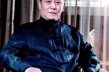 1986年，侯寶林為何對馬志明說：別聽你爸的光說不唱，你嗓子可以