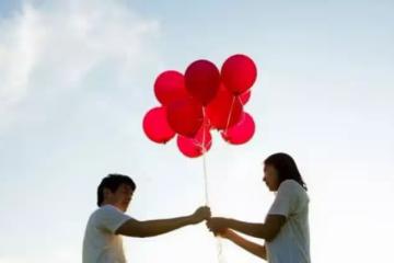 父母:「幫幫你弟弟吧」,兒子:不可能,女兒只能是我的