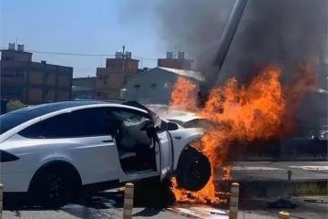 林志穎車禍後首露面,依舊陽光帥氣的他,右手全程沒拿麥