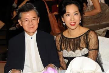 64歲朱玲玲再當奶奶，兒媳生娃獎勵過億元，模樣很像郭晶晶