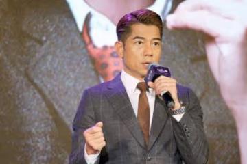 首次挑戰演丑角!56歲郭富城新戲變身齙牙賊,鬧市上演槍戰惹注目