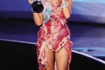 全球搏出位第一位人!Lady Gaga 20個改變時尚史的驚天造型
