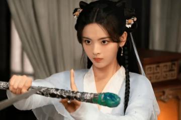 才播2集,就拿下雙榜第一,李蘭迪該火了