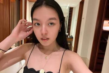 李詠20歲女兒曬照秀鎖骨,定居美國上大三,哈文陪其海島悠閒度假