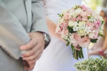 再婚丈夫誤認妻子得絕症，立馬立遺囑，名下財產都歸自己原生家庭