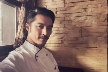 首次榮升男主角!TVB童顏男神苦熬20年終於上位,將擔正主演新劇