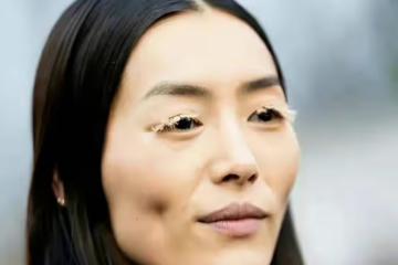 劉雯：有錢後誰還要臉？米蘭時裝周眯眯眼造型被指蓄意醜化中國人