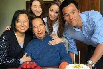 「京圈千金」周揚青：在北京西單坐擁四合院，看NBA坐詹姆斯旁邊