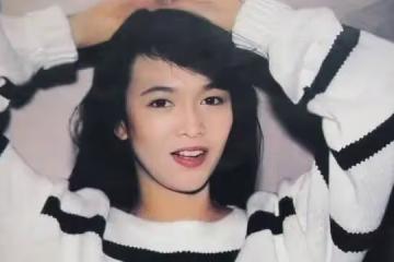 鄭裕玲:不相信婚姻,兩段感情談了26年,如今身邊除了錢還是錢