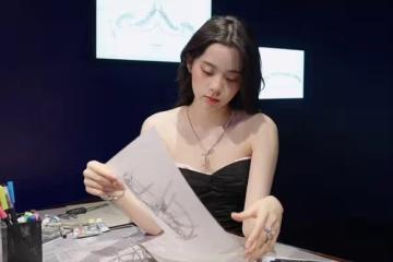 歐陽娜娜珠寶代言大片曝光,穿拼色裝秀曲線美,身姿曼妙氣質高貴
