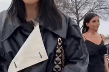 眯眯眼故意醜化中國人，兩根帶子遮體不尊重女性，劉雯真的好看嗎