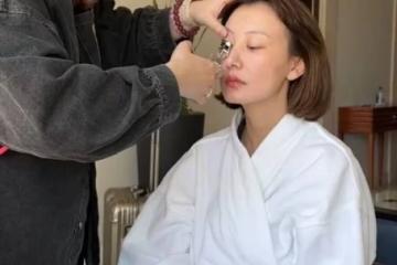 江蘇「主持一姐」挑戰港風妝容,撞臉「大嫂」高葉,李好表白愛妻