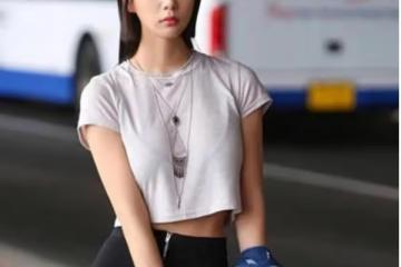 韓國演員李成敏，擁有高顏值和完美身材，網友：真讓人羨慕啊