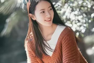半年不洗一身衣，肉放臭了不舍吃，兒女家都不要，是活該還是可憐