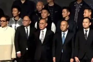 舊愛名場面又來了！陳偉霆阿Sa同框，男方臨陣脫逃，女方尷尬撞衫