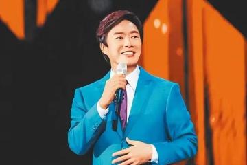 67歲費玉清近況曝光:不打麻將喝點小酒,外形保持很年輕態