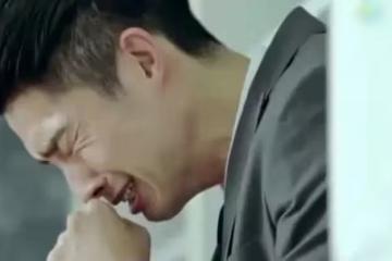 媽，這次我真的離婚了，你滿意了？手裡拿著離婚協議我欲哭無淚！