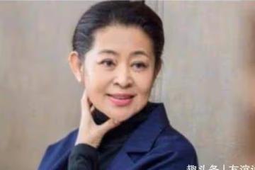 91年電視舞台,倪萍念賀詞驚一身冷汗,至今「騙過」觀眾幾十年