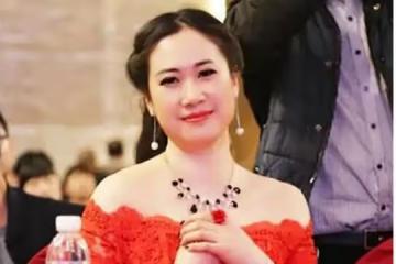 「芙蓉姐姐」消失18年後,現狀引人深思,她為啥活成了這樣?